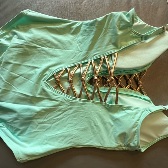 Bleu rod beattie swimsuit - Picture 3 of 4